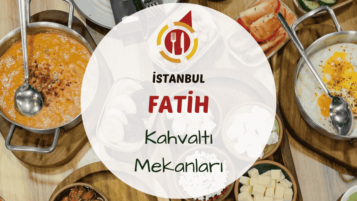 İstanbul Fatih kahvaltı mekanlarını gösteren tarihi sokakta kurulmuş kahvaltı masası görseli