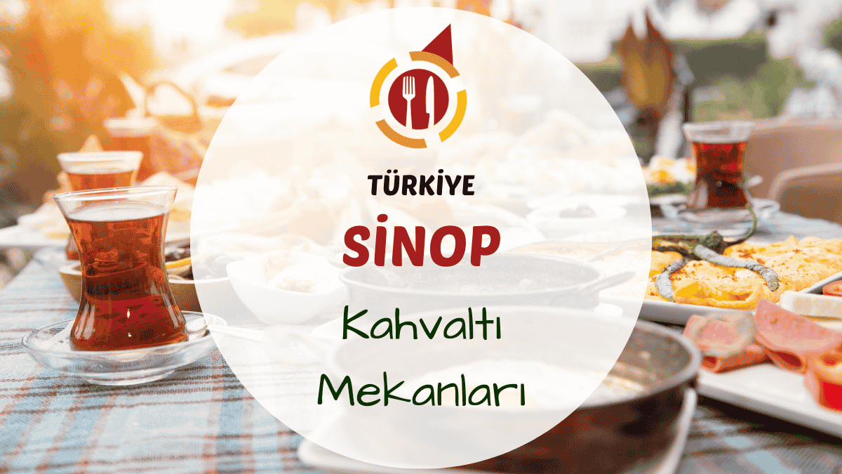 Sinop kahvaltı mekanlarını gösteren deniz manzaralı kahvaltı sofrası, mısır ekmeği, cevizli ezme, taze peynir ve reçellerle hazırlanmış görsel